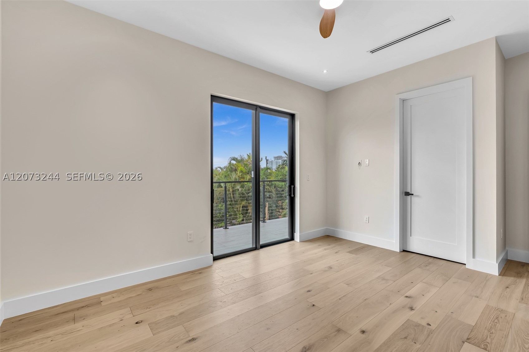 7516 Bounty Ave, North Bay Village FL 33141