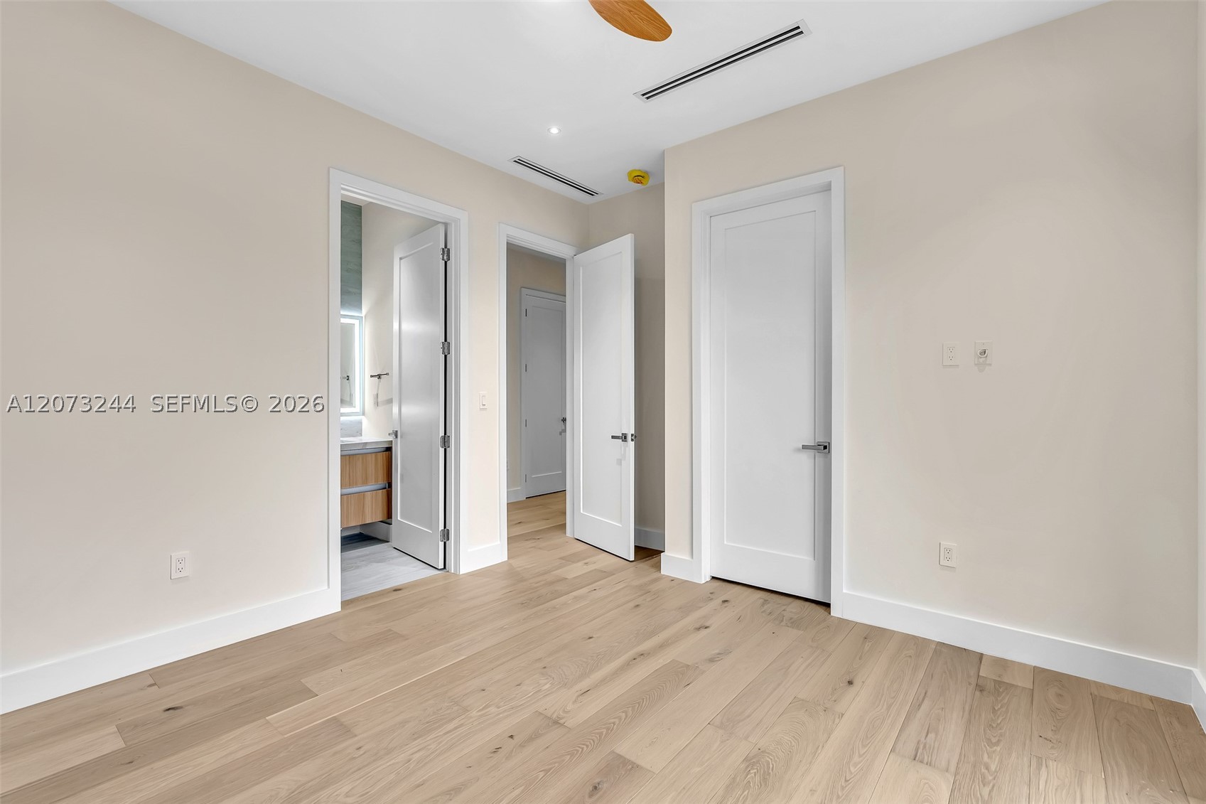 7516 Bounty Ave, North Bay Village FL 33141