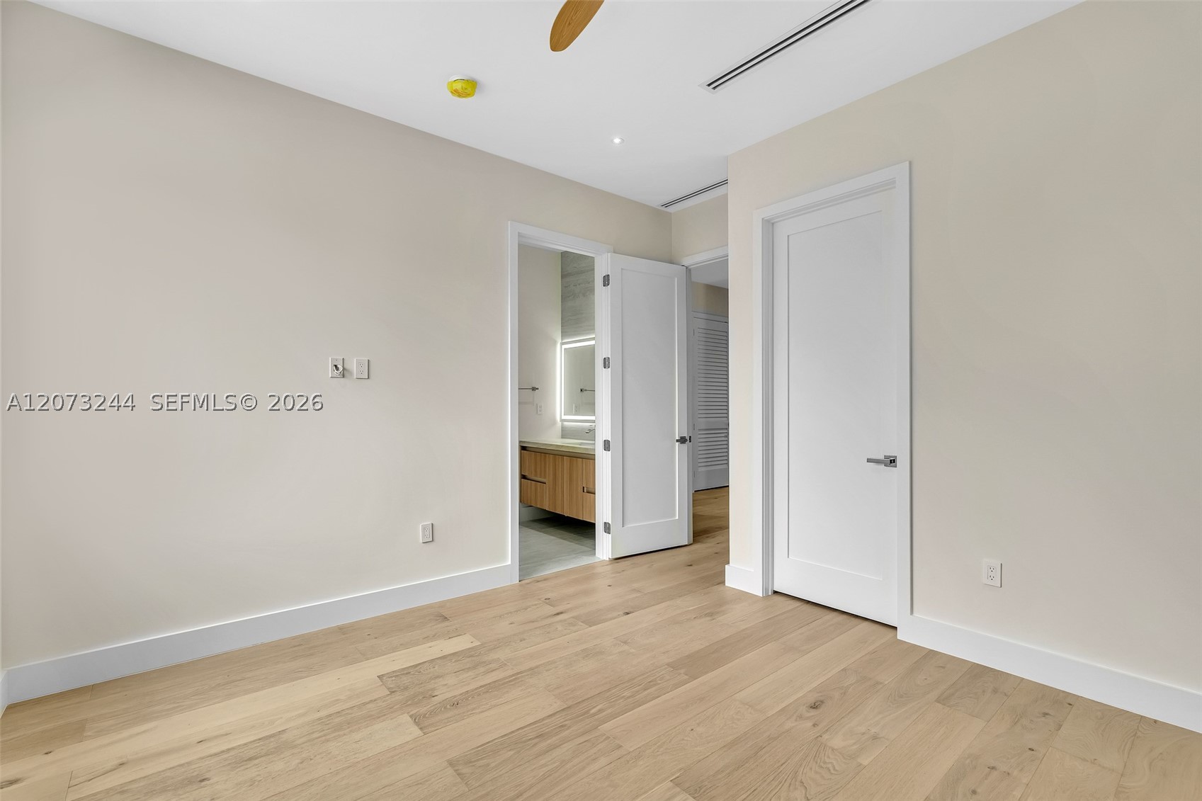 7516 Bounty Ave, North Bay Village FL 33141