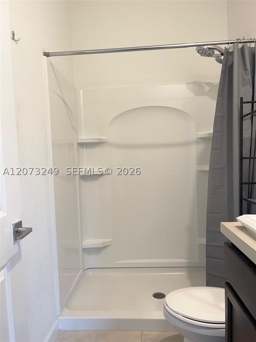 2810 NW 181st St, Miami Gardens FL 33056