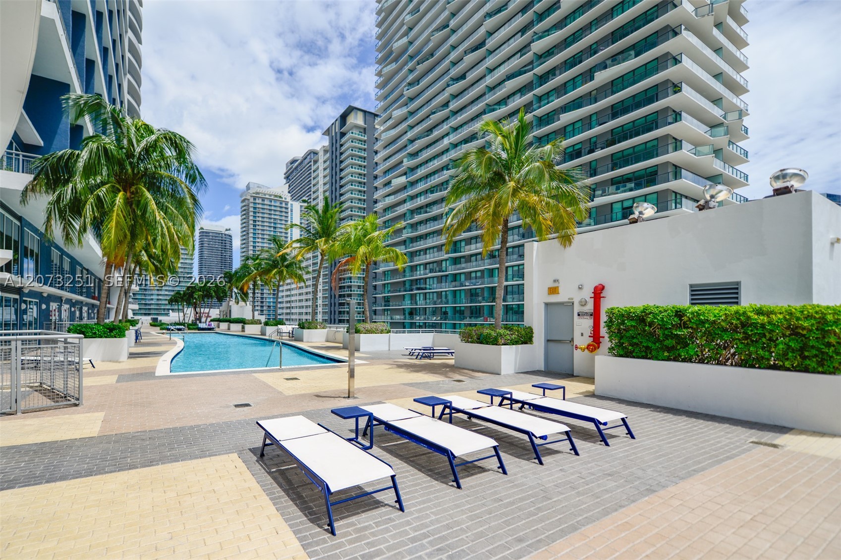 60 SW 13th St #2404, Miami FL 33130