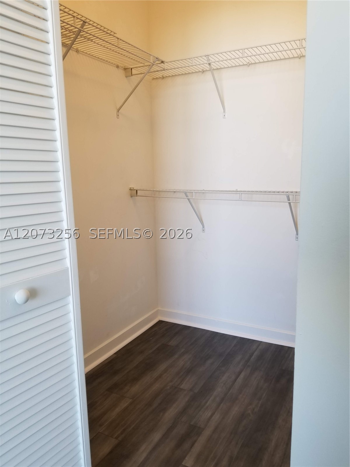 335 S Biscayne Blvd #3802, Miami FL 33131