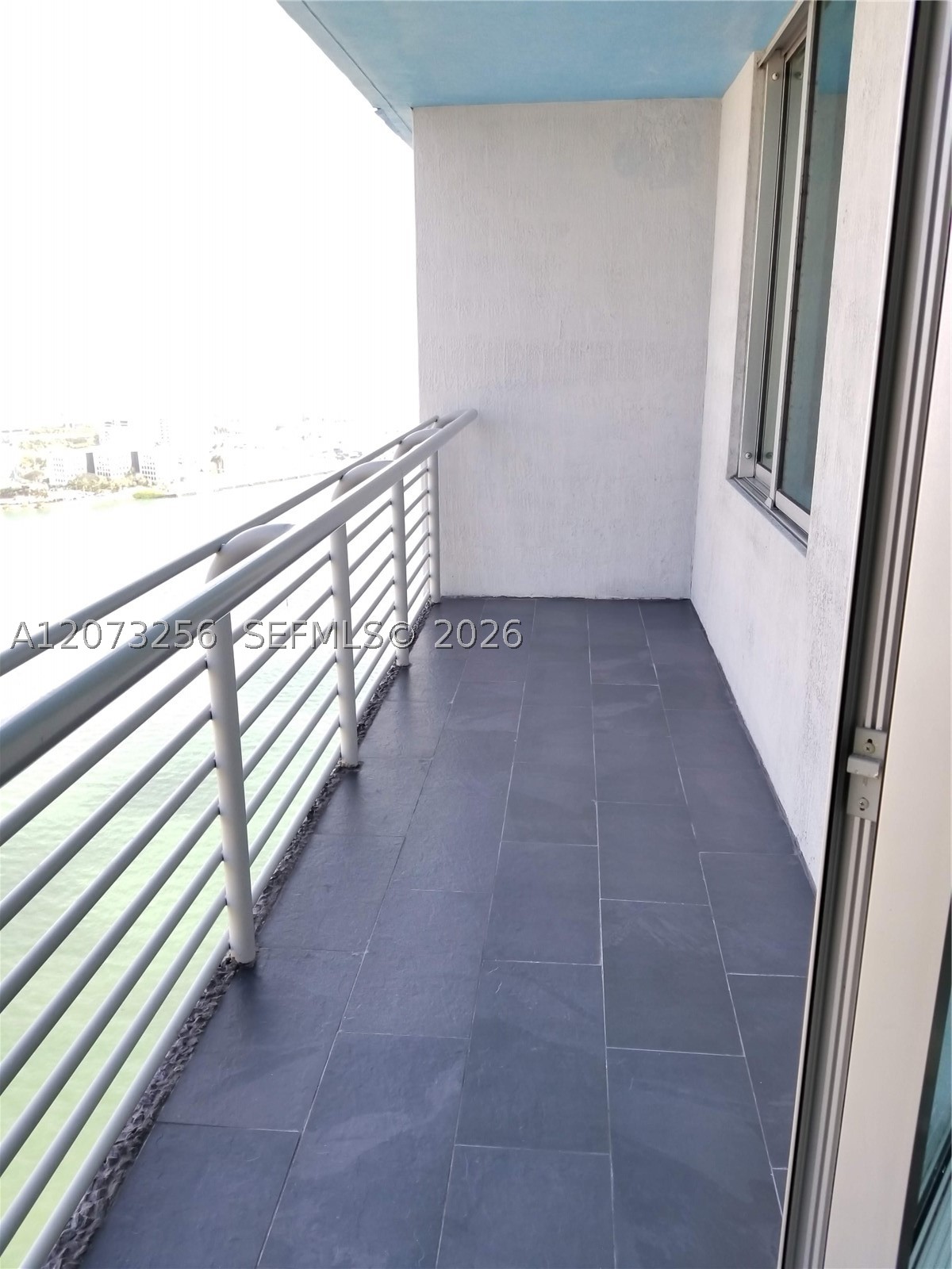335 S Biscayne Blvd #3802, Miami FL 33131
