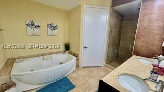 18201 Collins Ave #5009, Sunny Isles Beach FL 33160