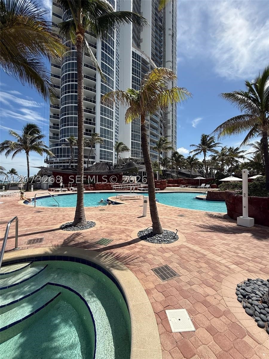18201 Collins Ave #5009, Sunny Isles Beach FL 33160
