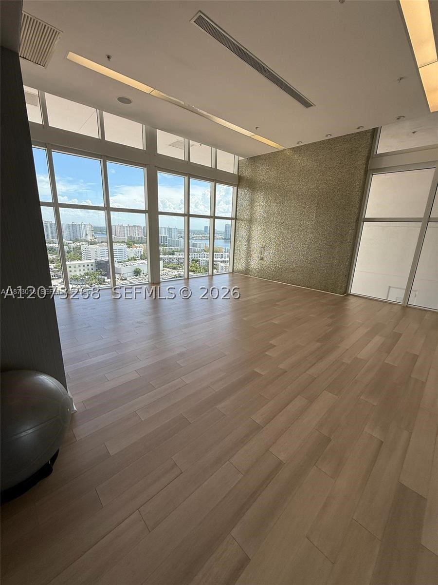 18201 Collins Ave #5009, Sunny Isles Beach FL 33160