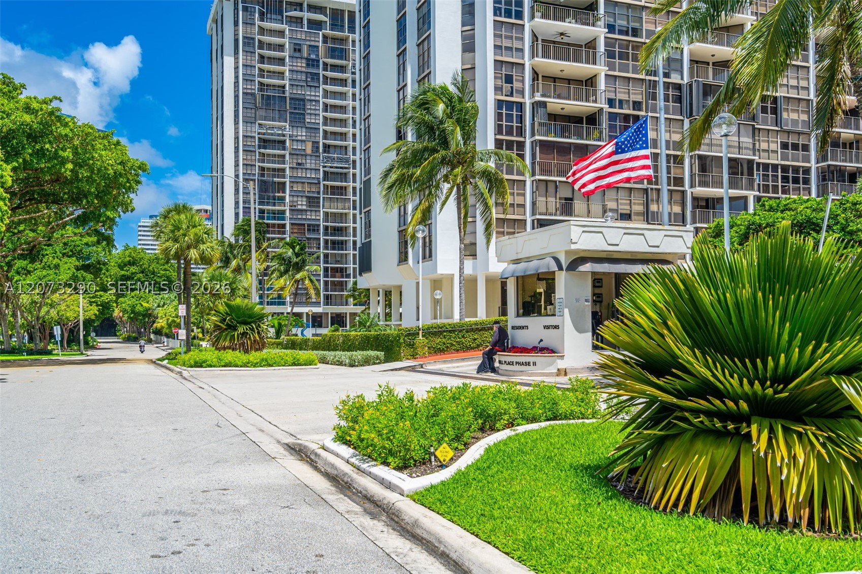 1901 Brickell Ave #B1411, Miami FL 33129