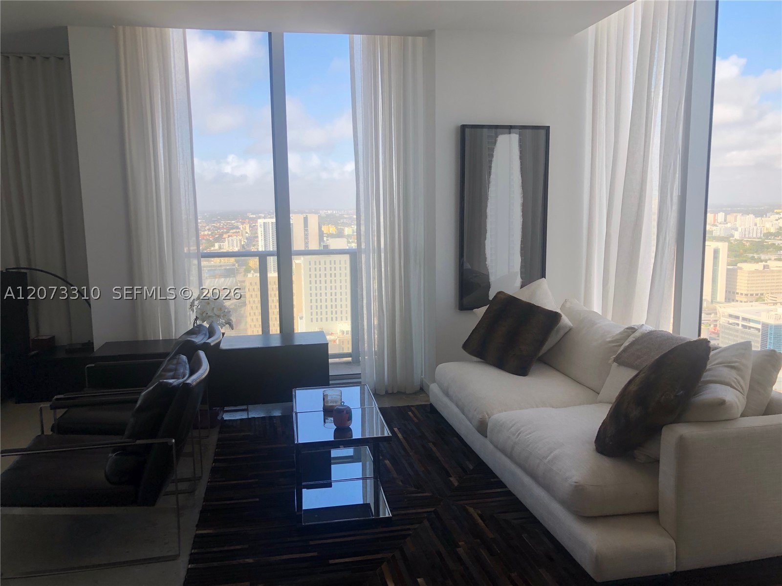 151 SE 1 St #PH 10, Miami FL 33131