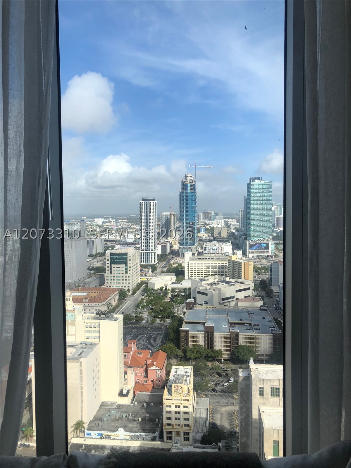151 SE 1 St #PH 10, Miami FL 33131