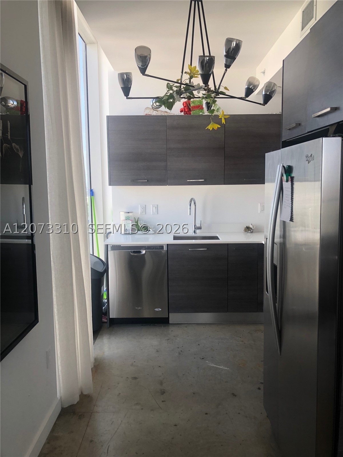 151 SE 1 St #PH 10, Miami FL 33131