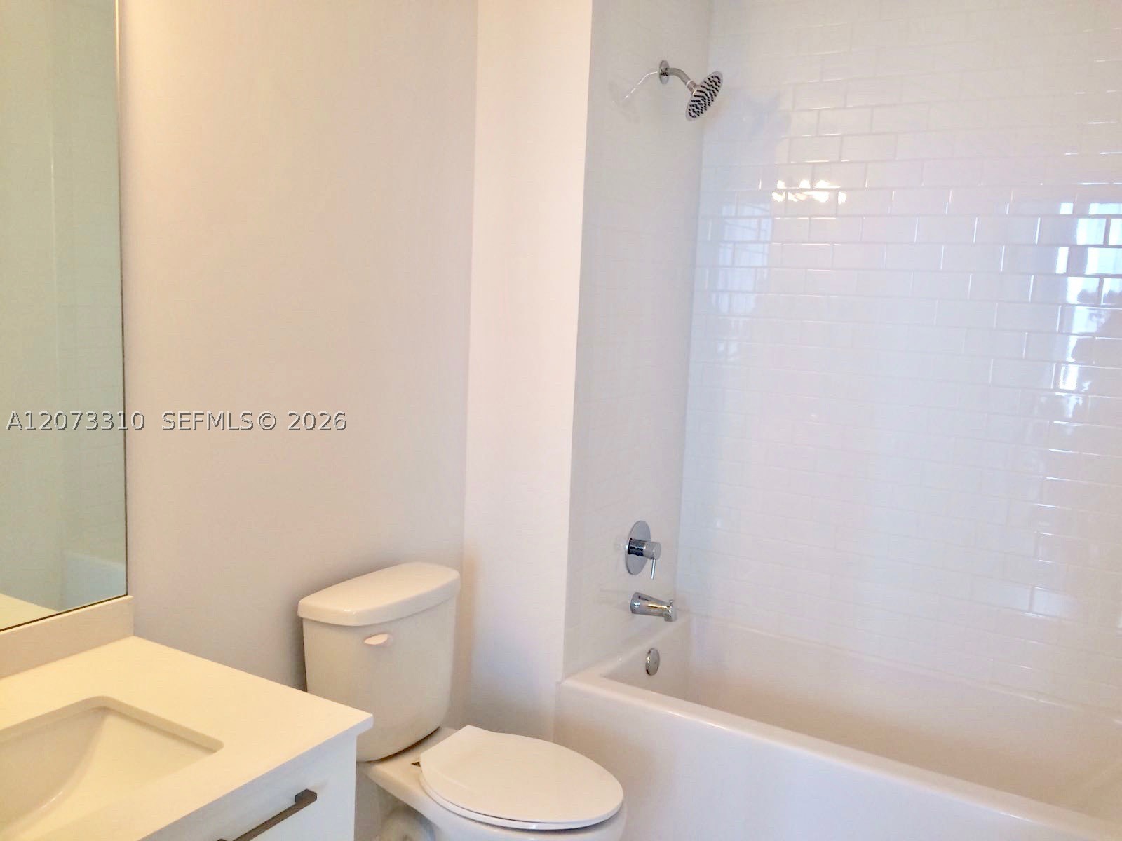151 SE 1 St #PH 10, Miami FL 33131