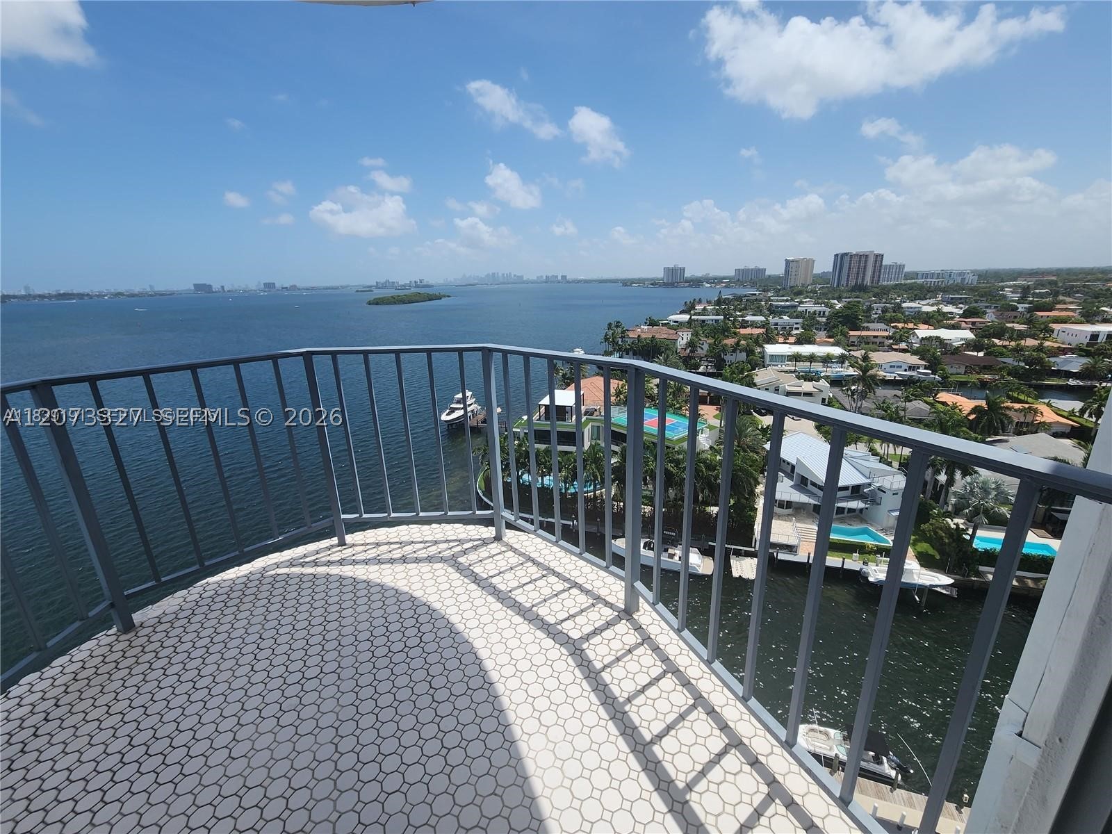11930 N Bayshore Dr #1407, North Miami FL 33181
