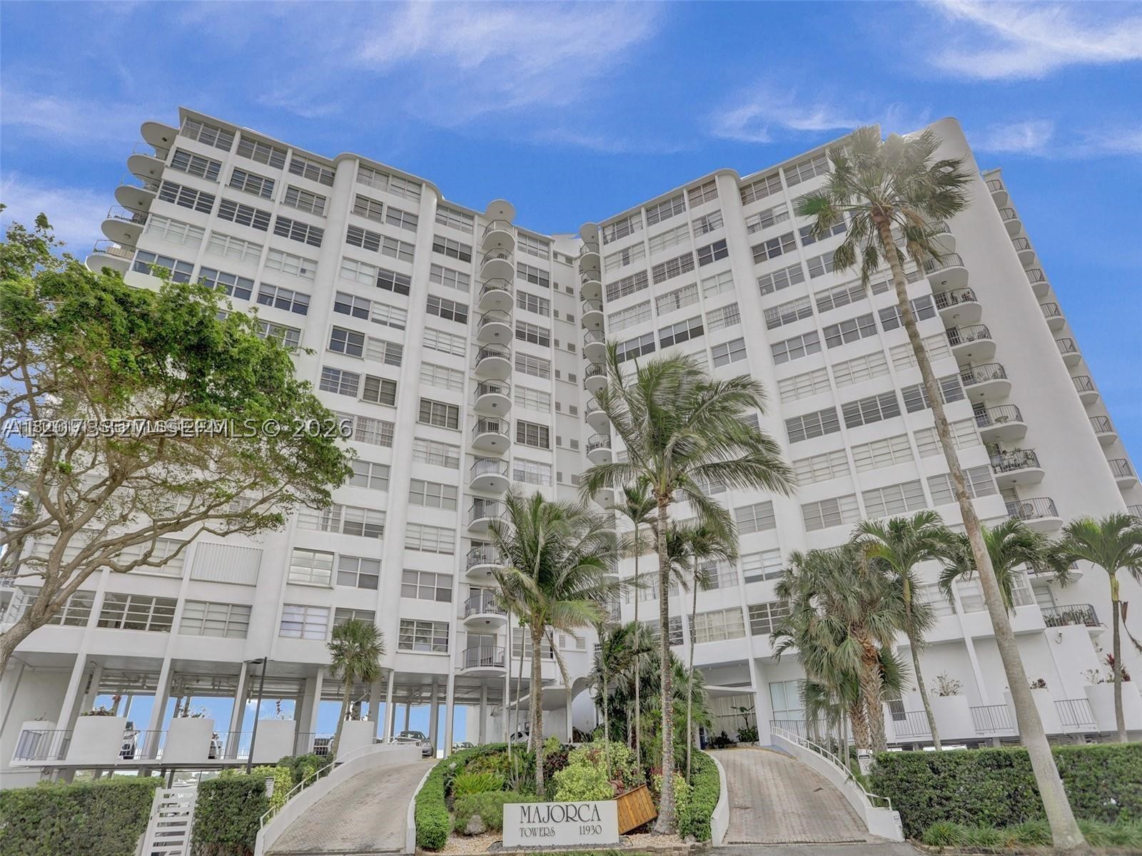 11930 N Bayshore Dr #1407, North Miami FL 33181