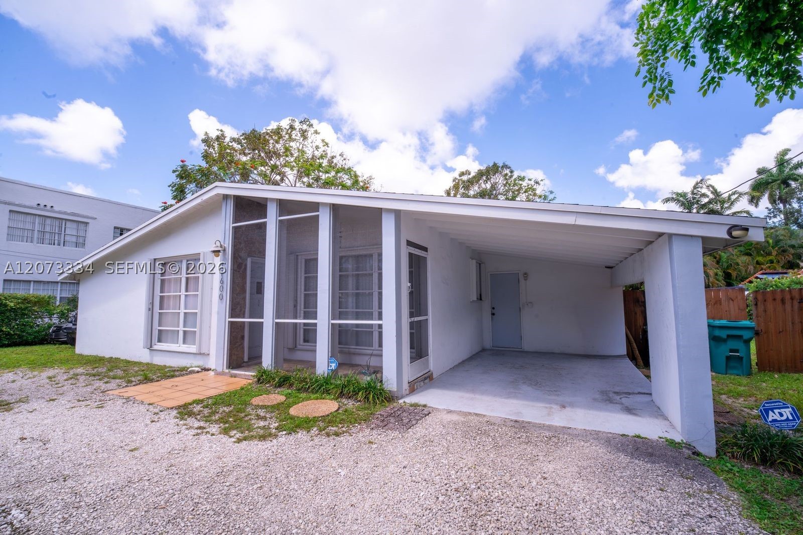 11600 NE 6th Ave, Biscayne Park FL 33161
