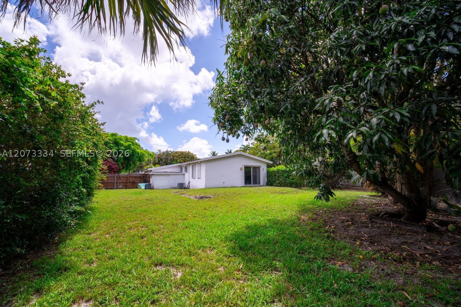 11600 NE 6th Ave, Biscayne Park FL 33161