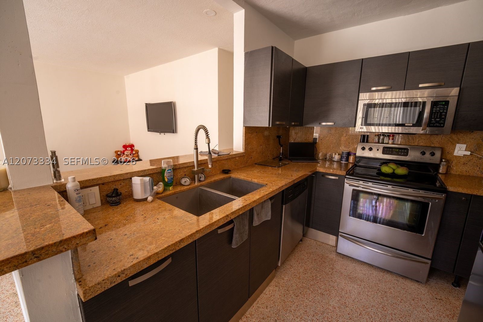 11600 NE 6th Ave, Biscayne Park FL 33161