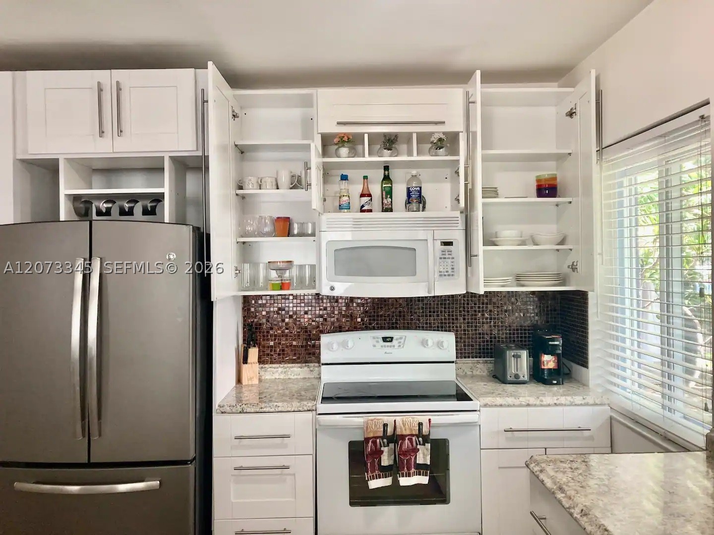 811 SW 11th St #811, Miami FL 33129