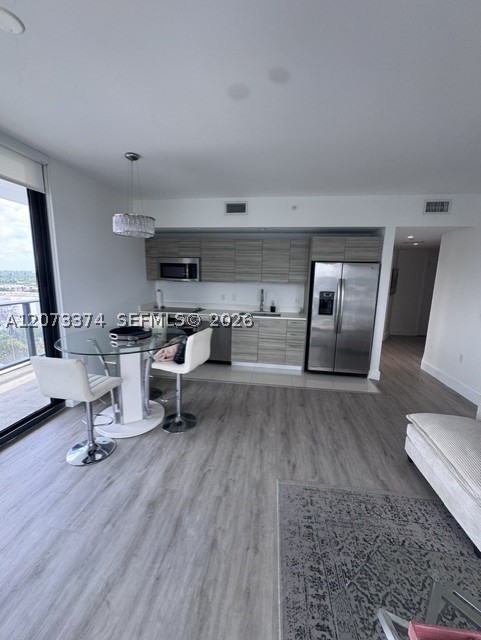 121 NE 34th St #1001, Miami FL 33137