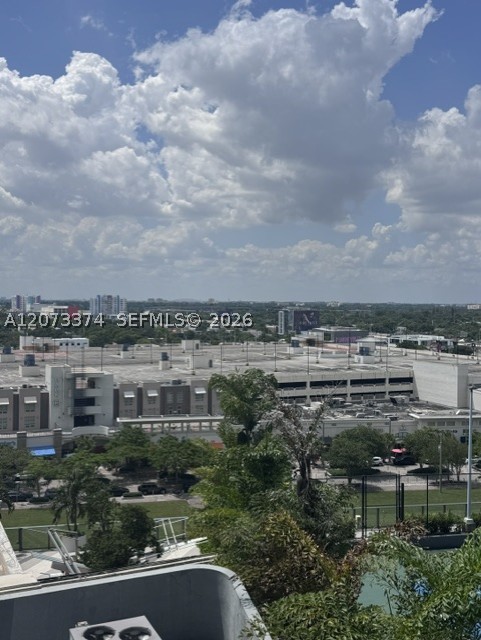 121 NE 34th St #1001, Miami FL 33137