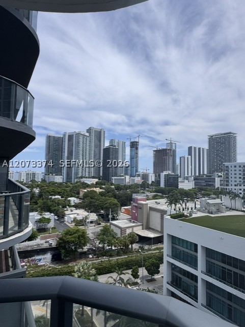 121 NE 34th St #1001, Miami FL 33137