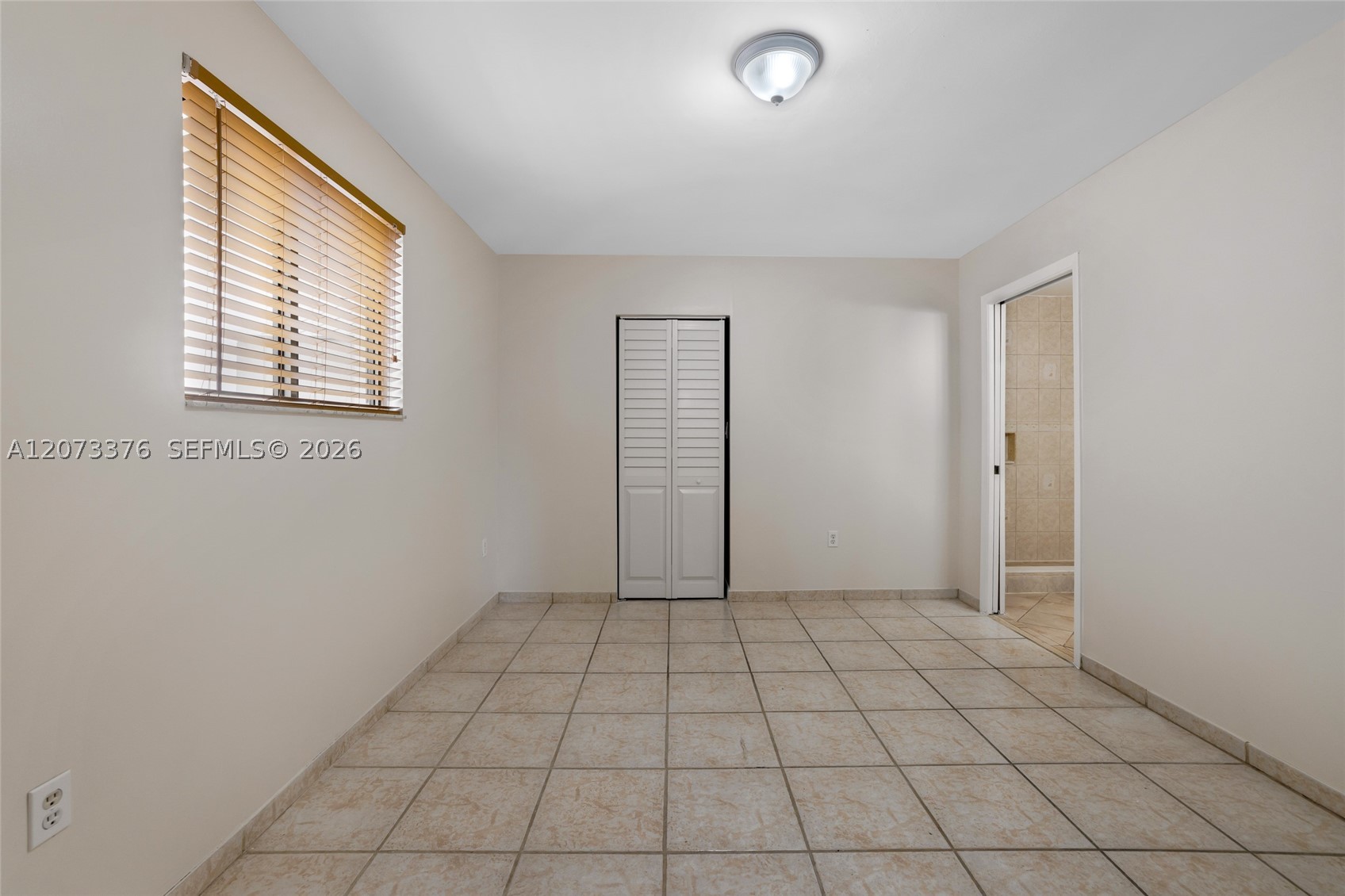 10212 NW 129th St, Hialeah Gardens FL 33018