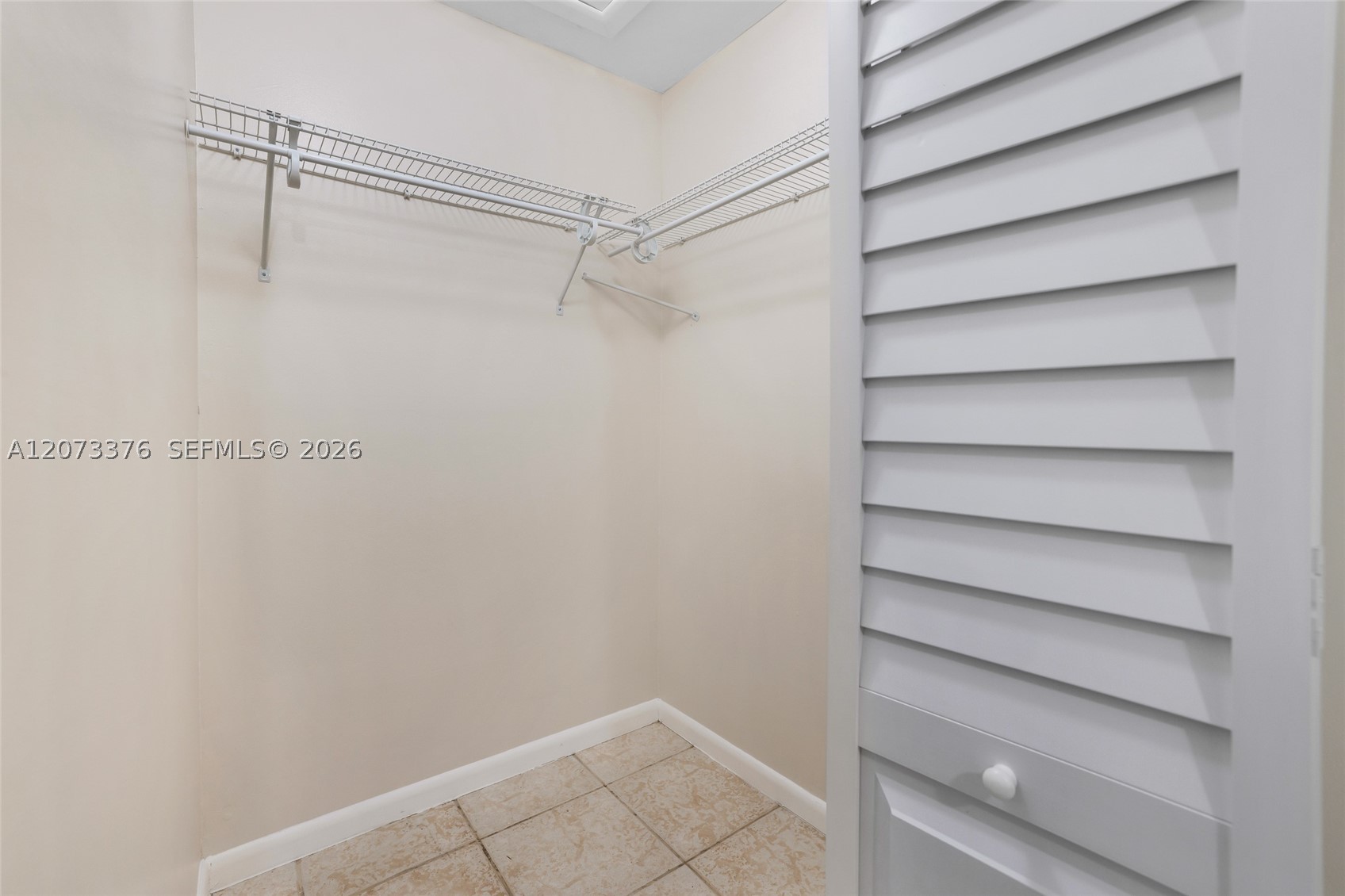 10212 NW 129th St, Hialeah Gardens FL 33018