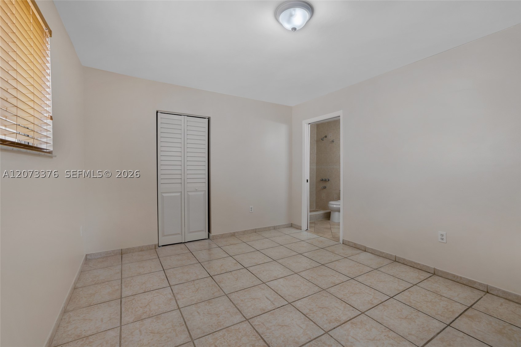 10212 NW 129th St, Hialeah Gardens FL 33018