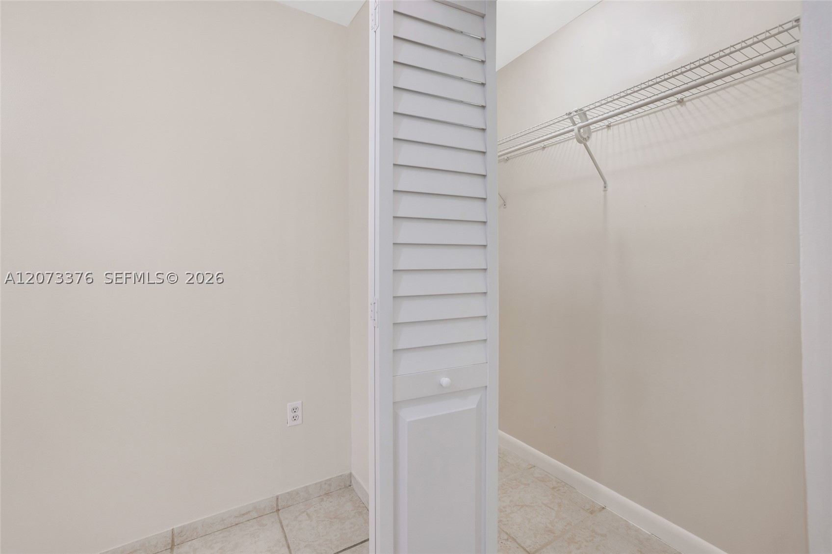 10212 NW 129th St, Hialeah Gardens FL 33018