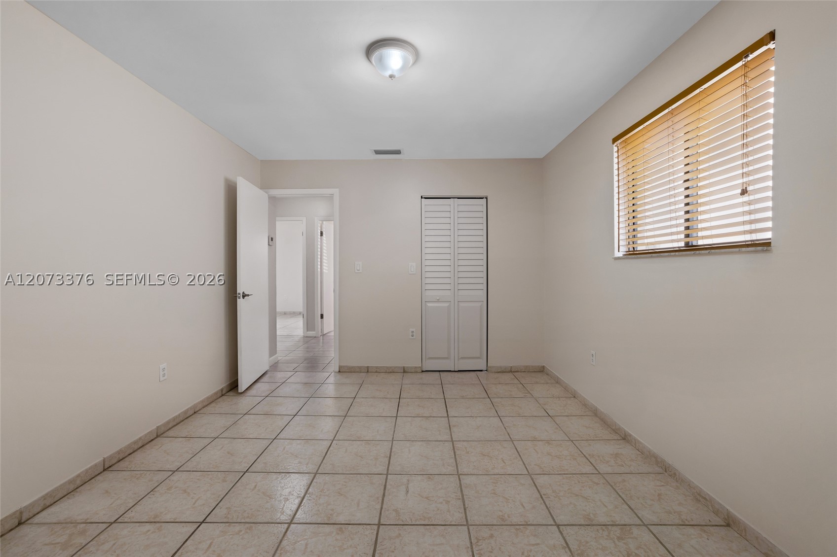 10212 NW 129th St, Hialeah Gardens FL 33018