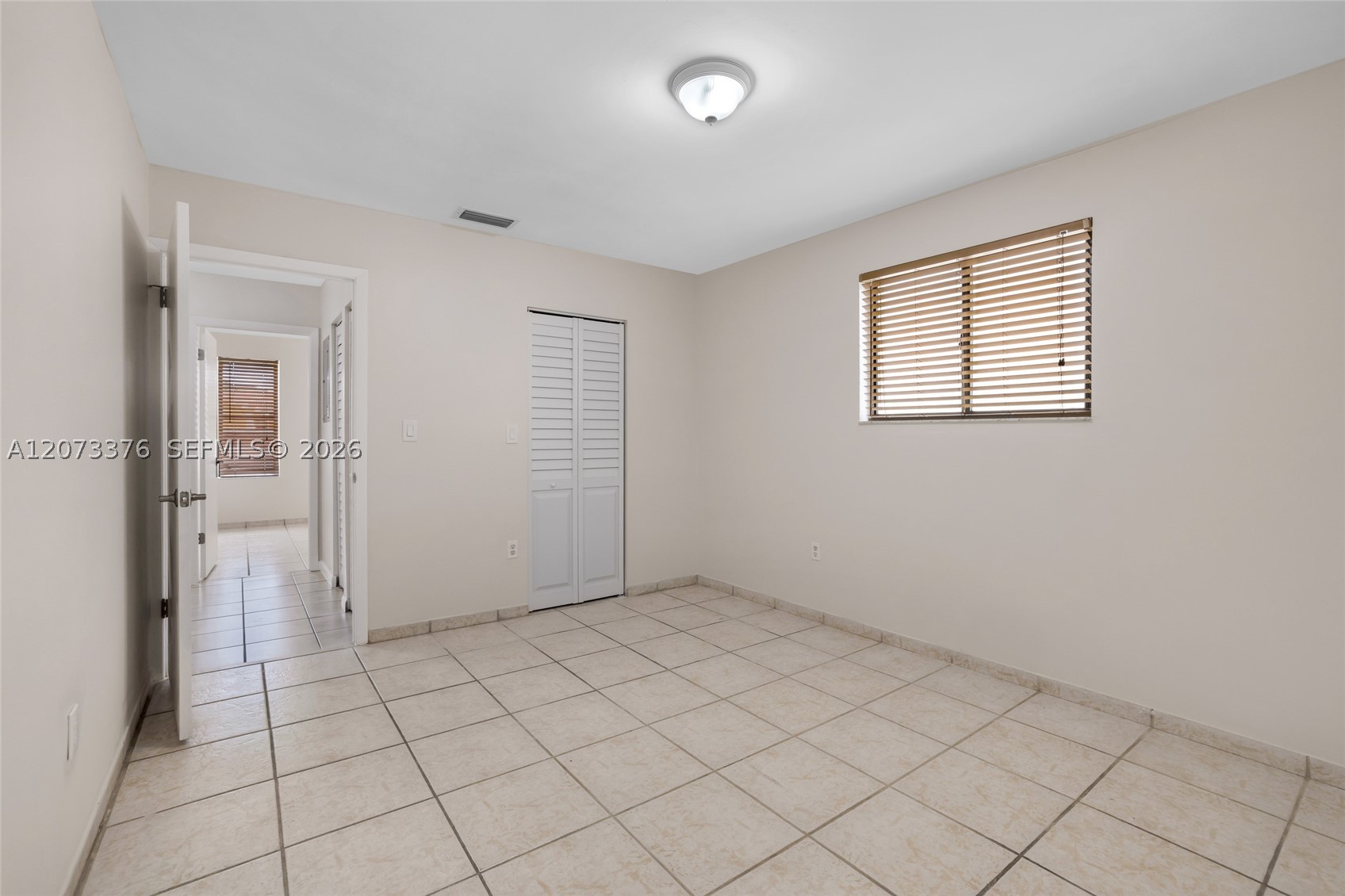 10212 NW 129th St, Hialeah Gardens FL 33018