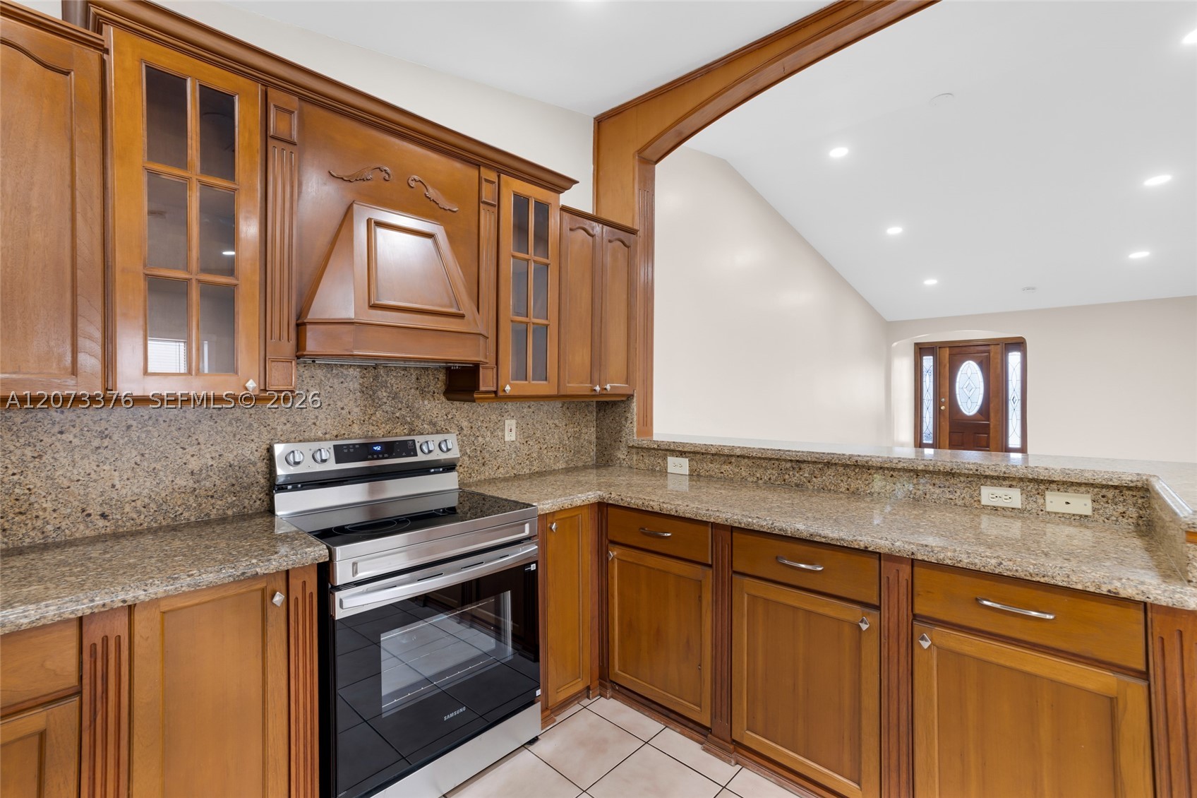 10212 NW 129th St, Hialeah Gardens FL 33018