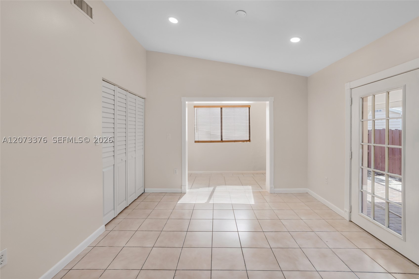 10212 NW 129th St, Hialeah Gardens FL 33018
