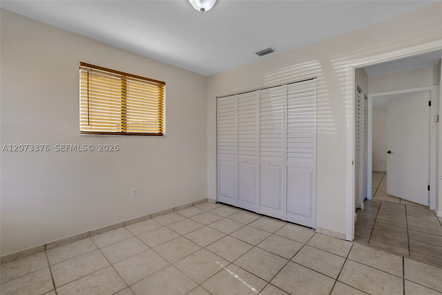 10212 NW 129th St, Hialeah Gardens FL 33018