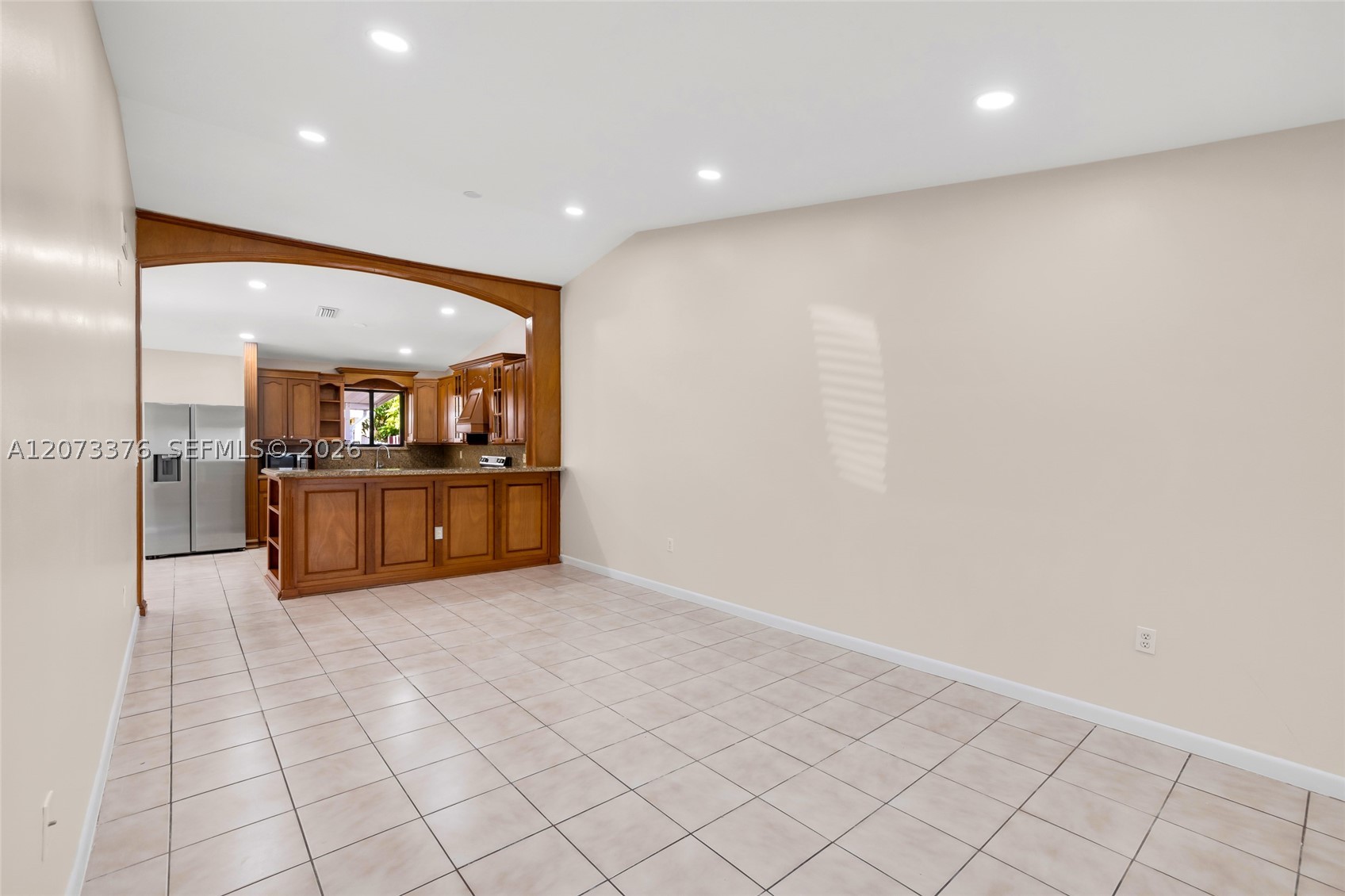10212 NW 129th St, Hialeah Gardens FL 33018