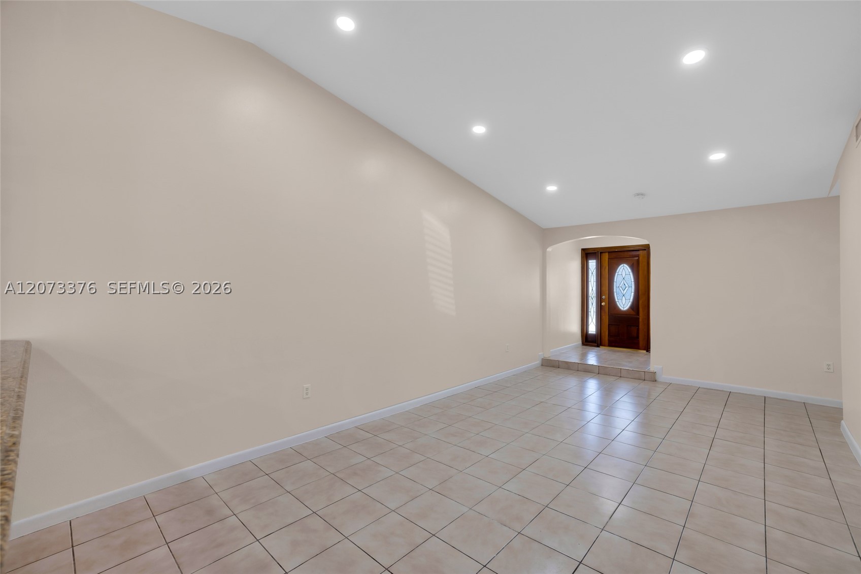 10212 NW 129th St, Hialeah Gardens FL 33018