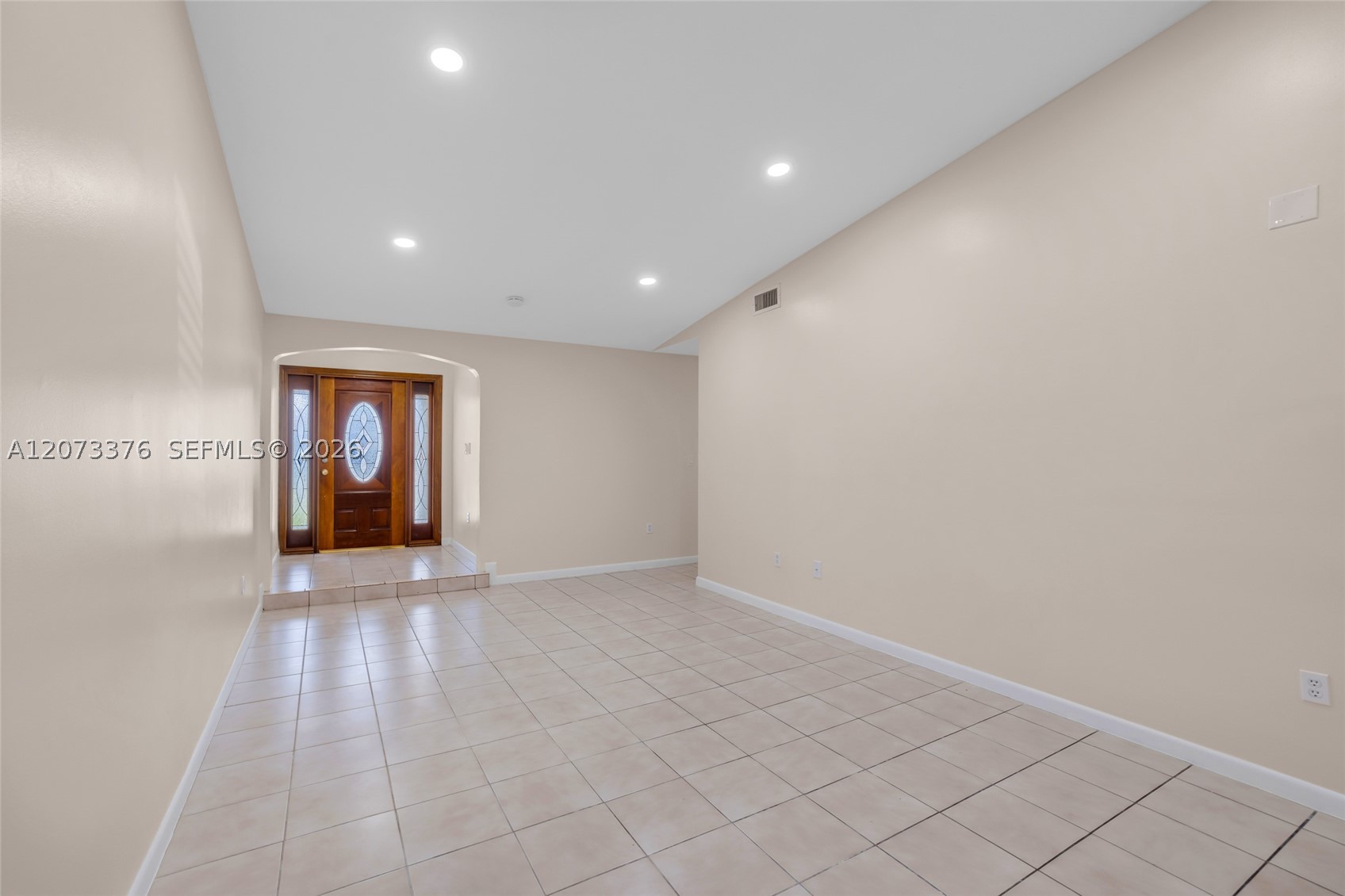 10212 NW 129th St, Hialeah Gardens FL 33018