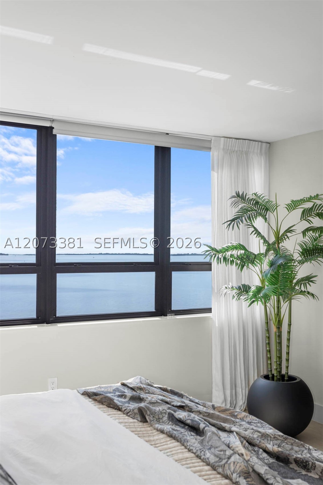 2 Grove Isle Dr #B1005, Miami FL 33133
