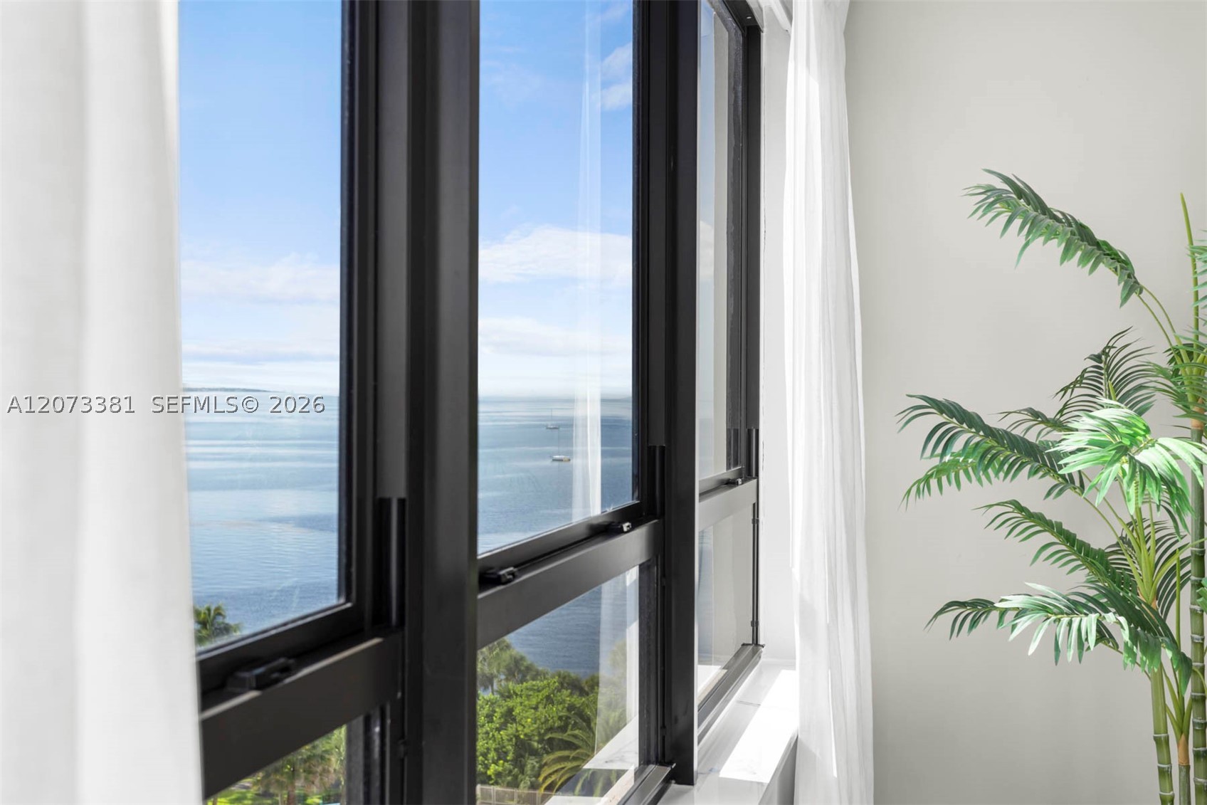 2 Grove Isle Dr #B1005, Miami FL 33133
