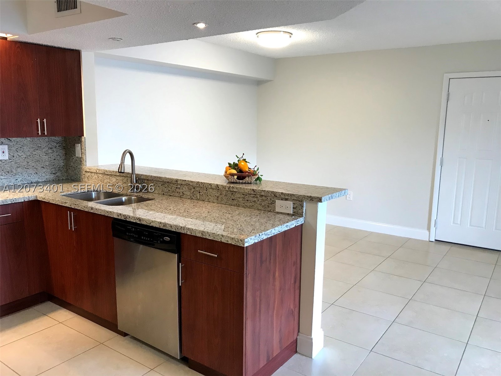 8580 SW 212th St #105, Cutler Bay FL 33189