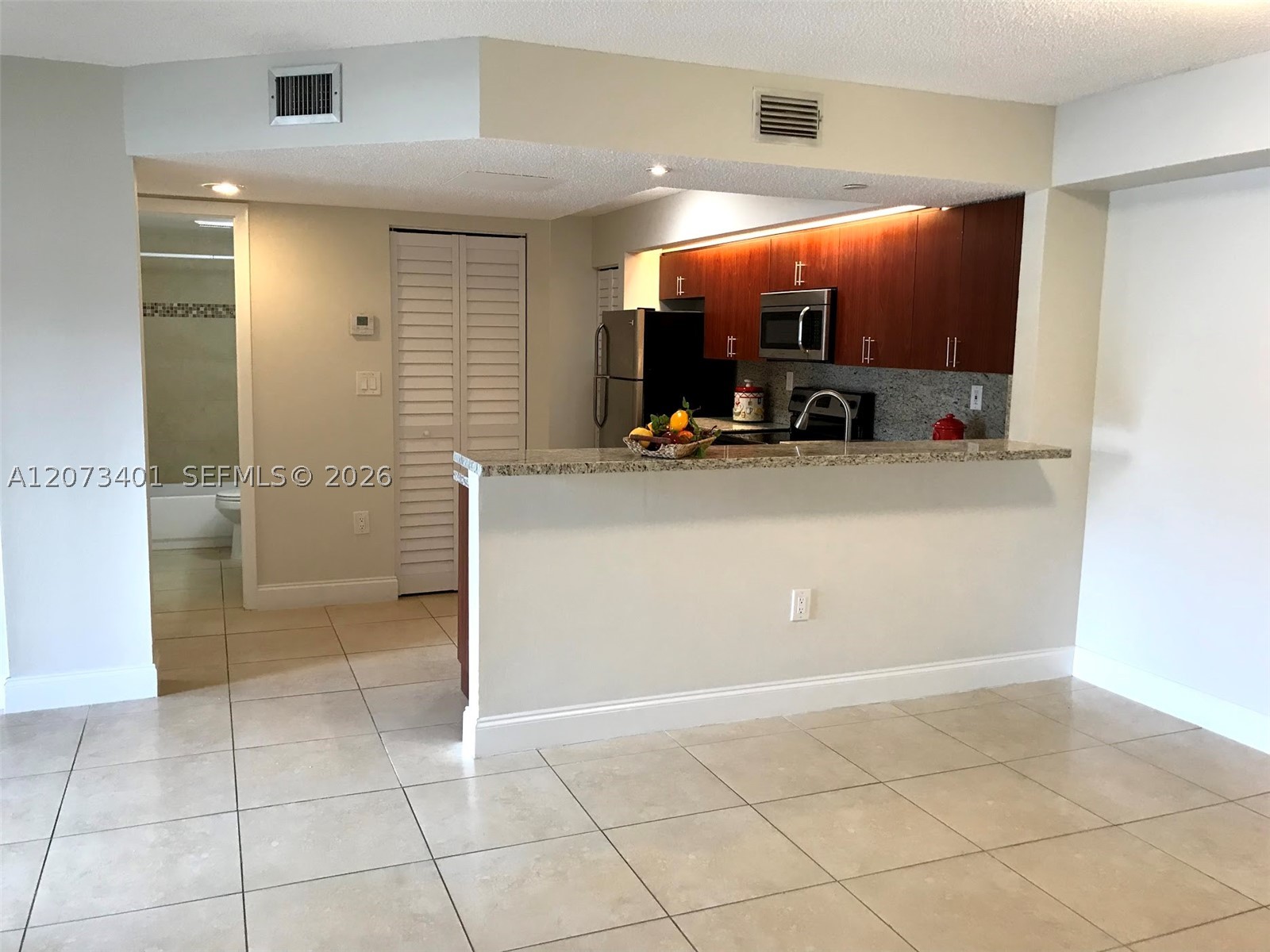 8580 SW 212th St #105, Cutler Bay FL 33189