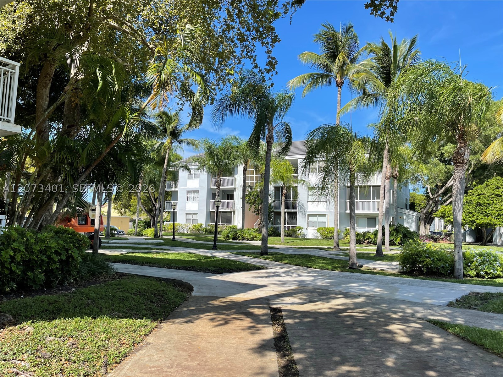 8580 SW 212th St #105, Cutler Bay FL 33189