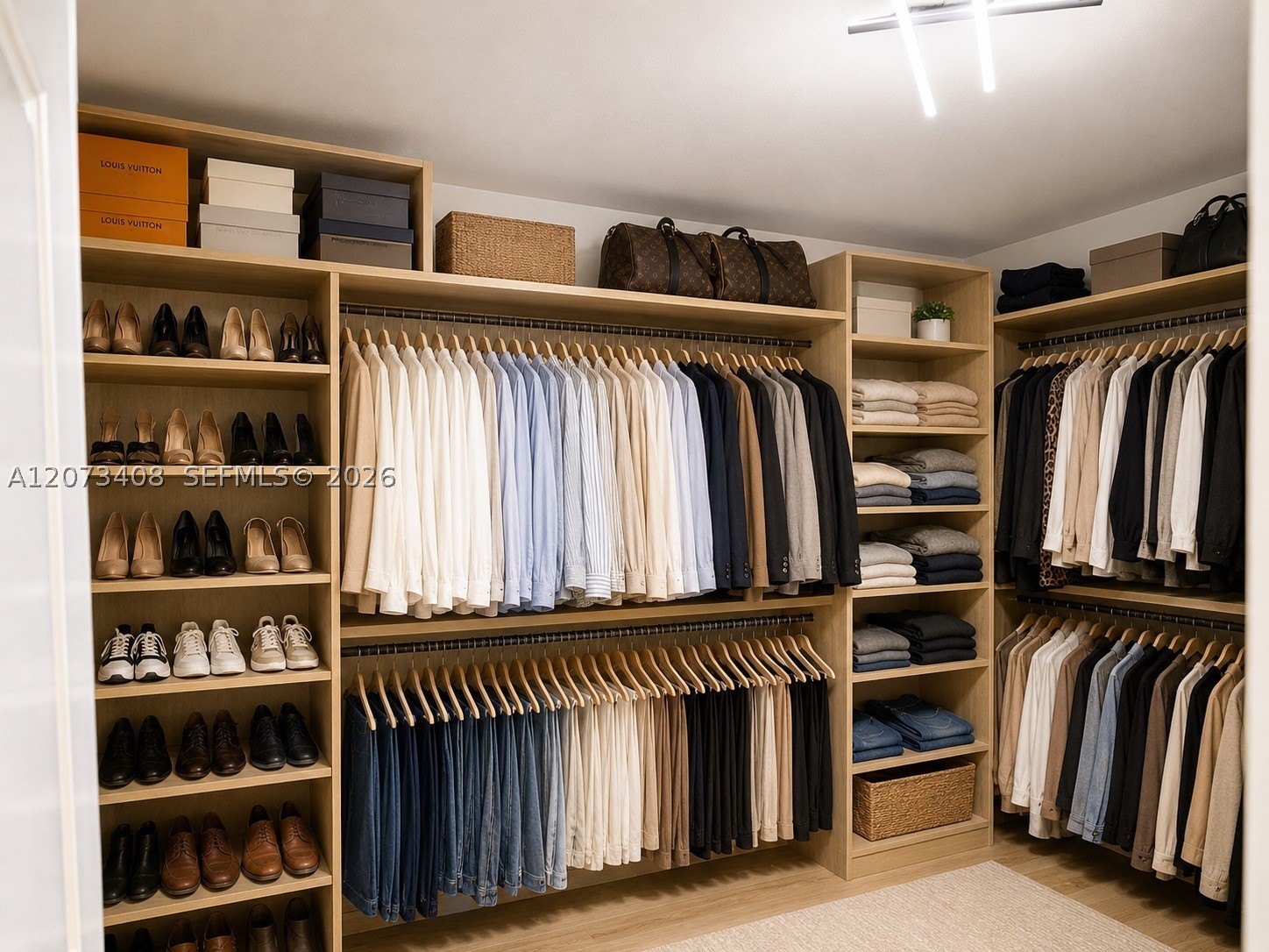 3225 NE 207th Ter, Aventura FL 33180