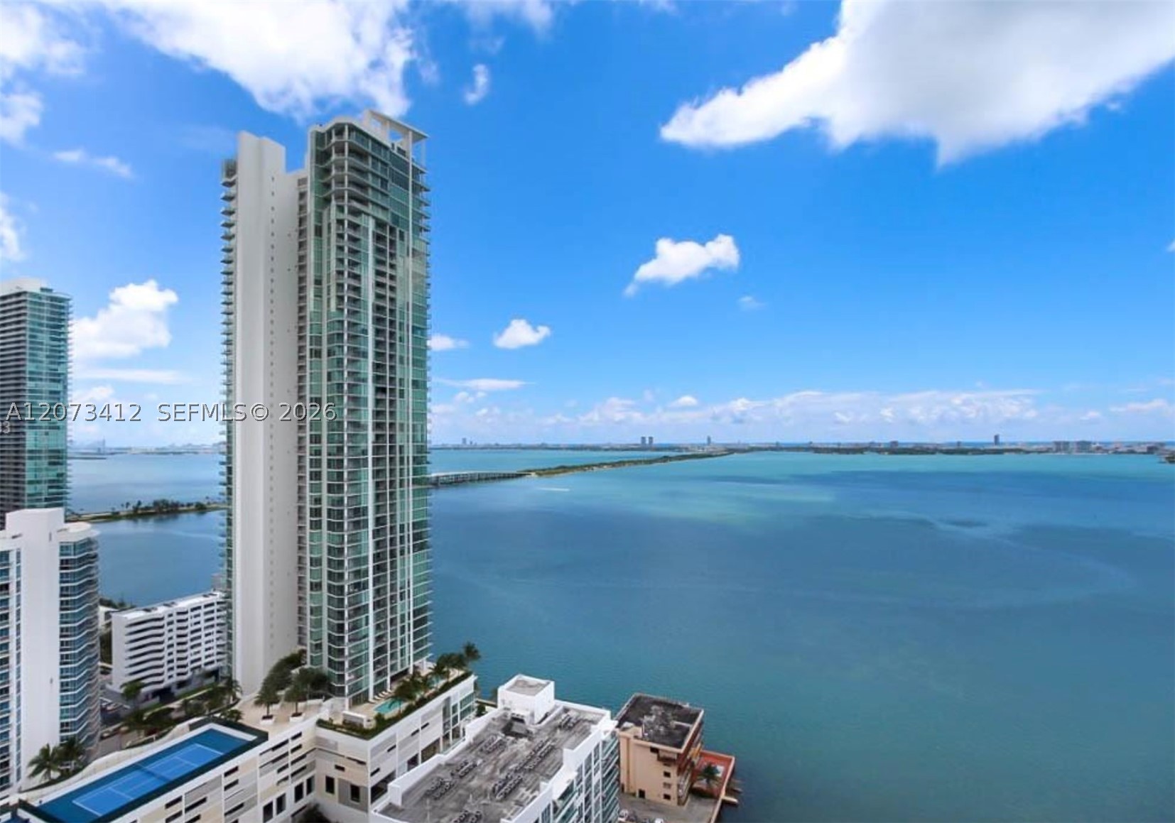 460 NE 28th St #2903, Miami FL 33137