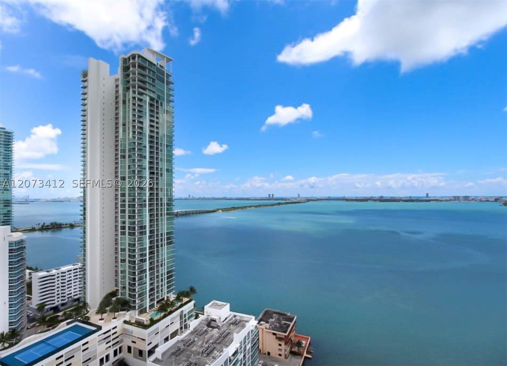 460 NE 28th St #2903, Miami FL 33137