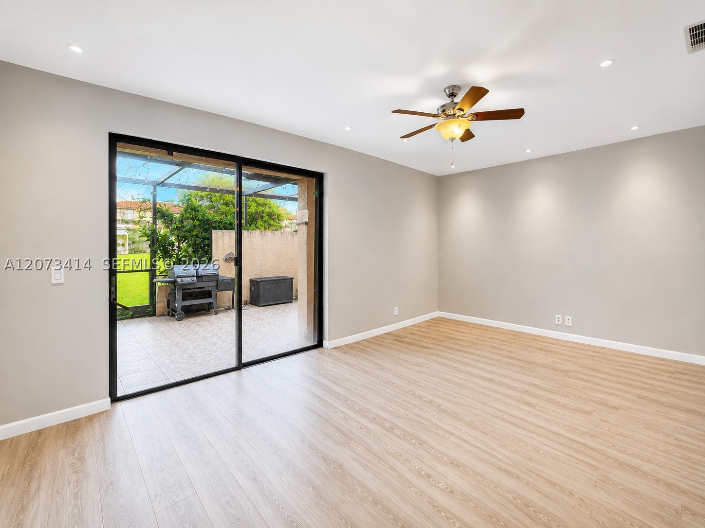 9148 Limetree Ln #181, Pembroke Pines FL 33024