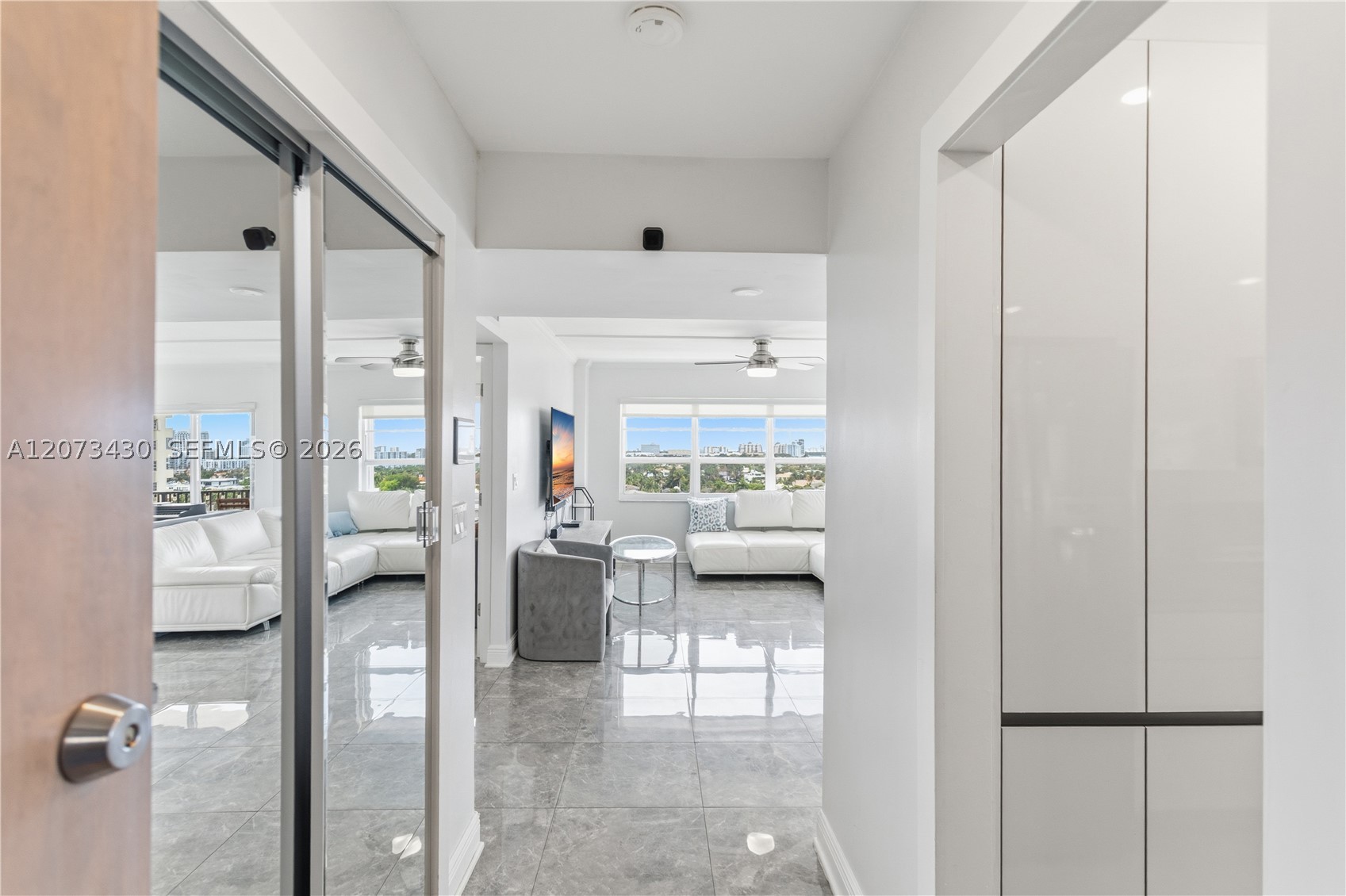 340 Sunset Dr #1210, Fort Lauderdale FL 33301