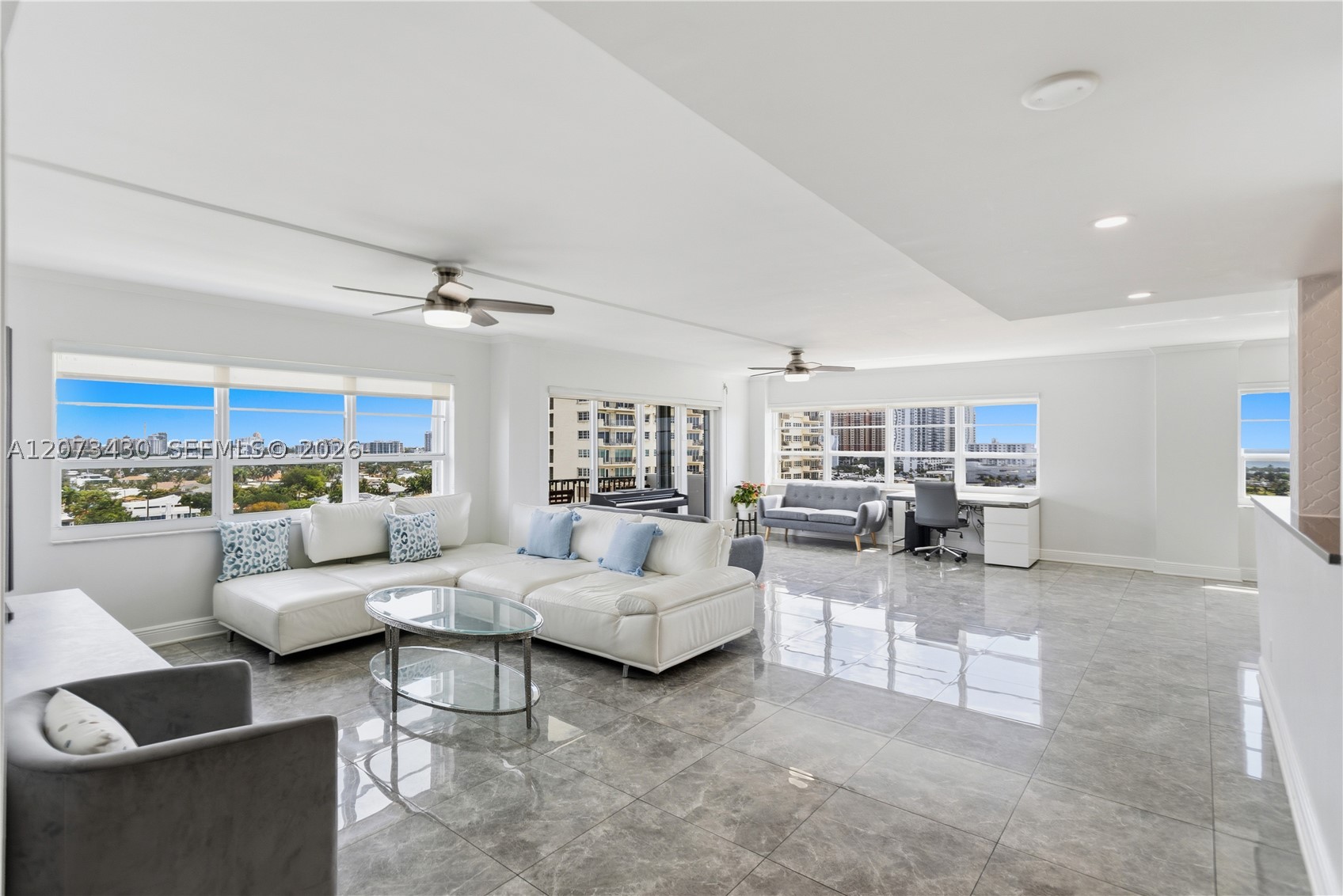 340 Sunset Dr #1210, Fort Lauderdale FL 33301