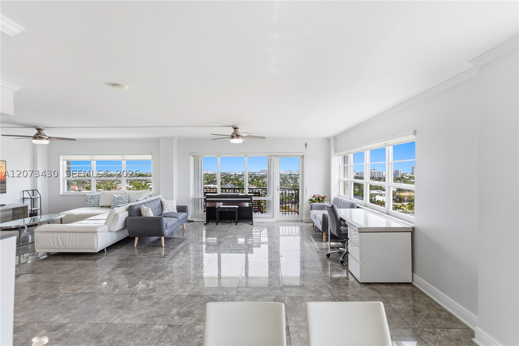 340 Sunset Dr #1210, Fort Lauderdale FL 33301