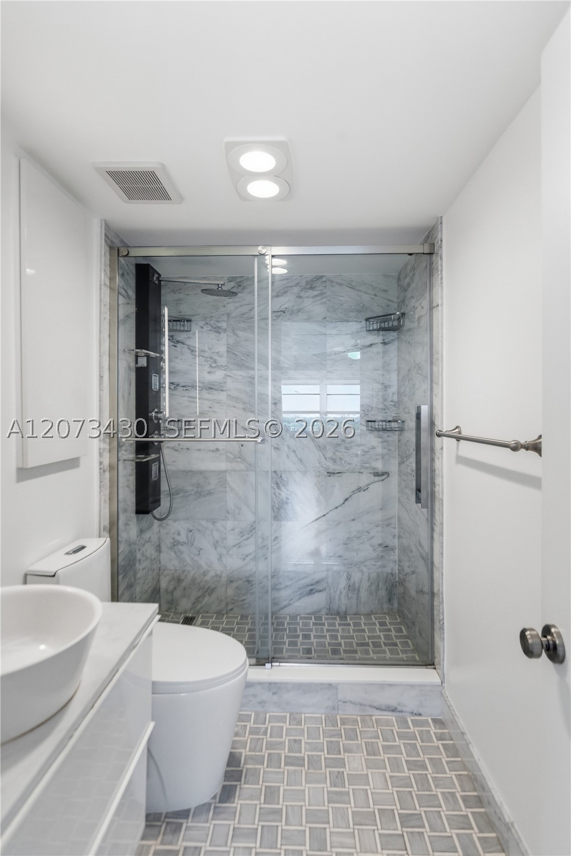 340 Sunset Dr #1210, Fort Lauderdale FL 33301