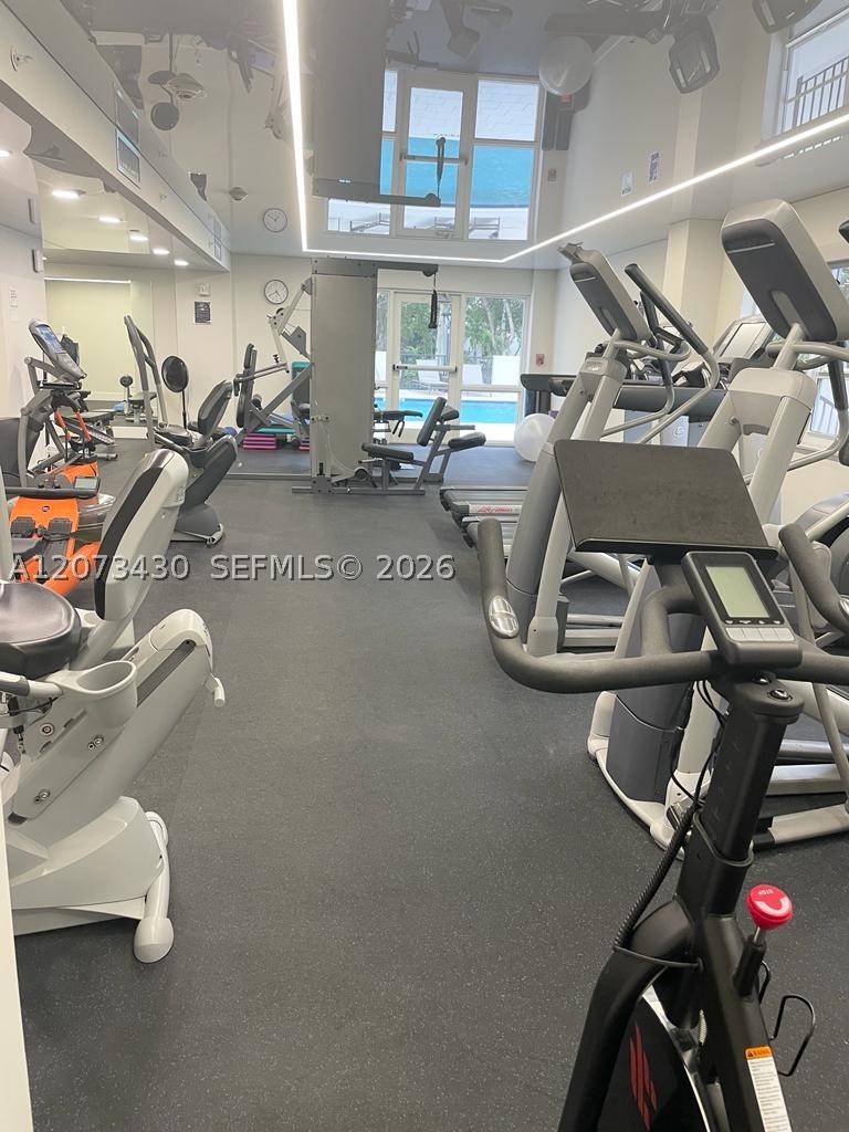 340 Sunset Dr #1210, Fort Lauderdale FL 33301